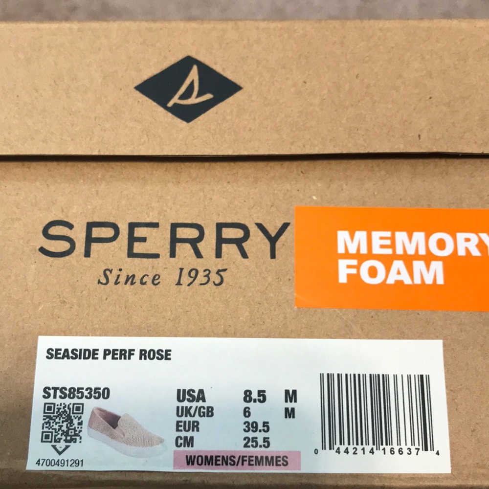 Sperry Seaside Perforated Leather slip-on